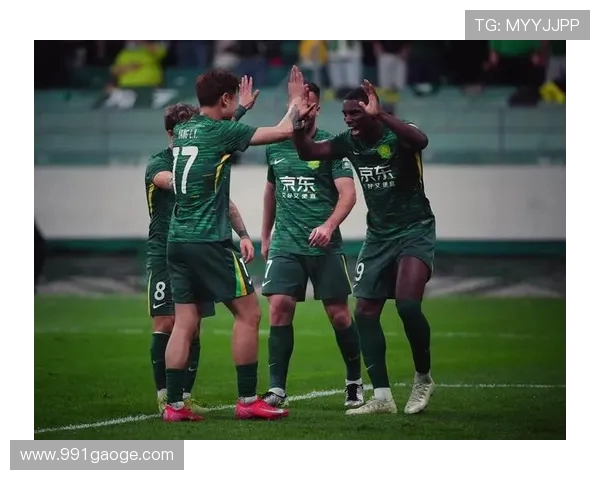 国安自0-6泰山后陷入防守危机连续8场比赛至少失2球